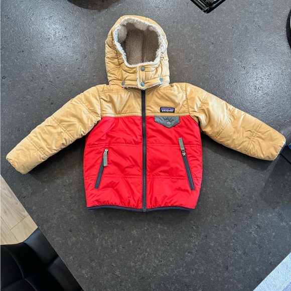 Patagonia Baby Reversible Tribbles Hoody - Picture 3 of 13